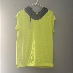 MPG Yellow and Gray Sweatshirt Athletic Top 6